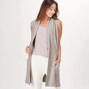 Barefoot Dreams Off White CozyChic Ultra Light Sleeveless Cardigan Size L